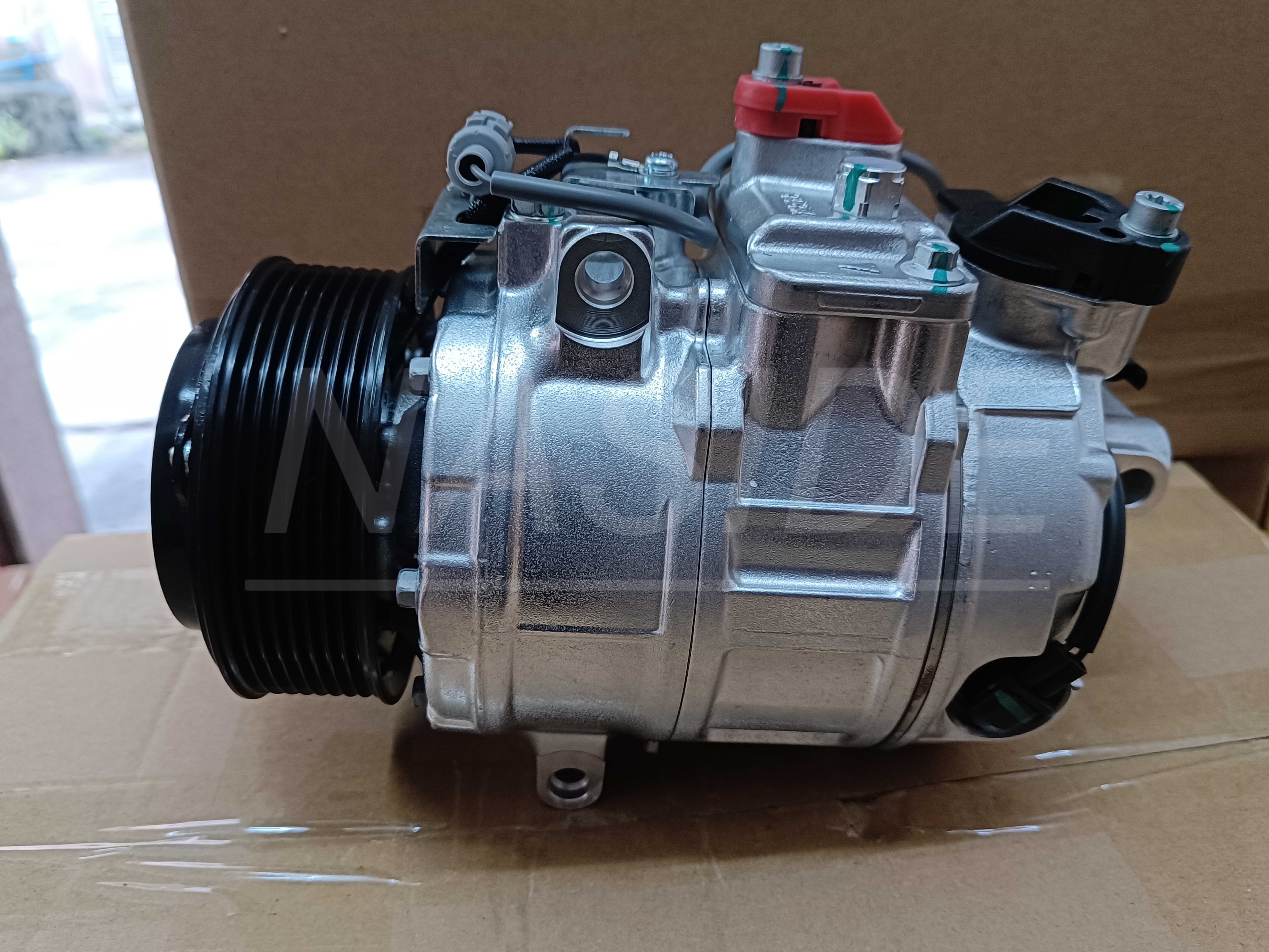Auto AC Conditioning Compressor For 64529399060 64529217868 BMW X5 E70 GT X5 35iX