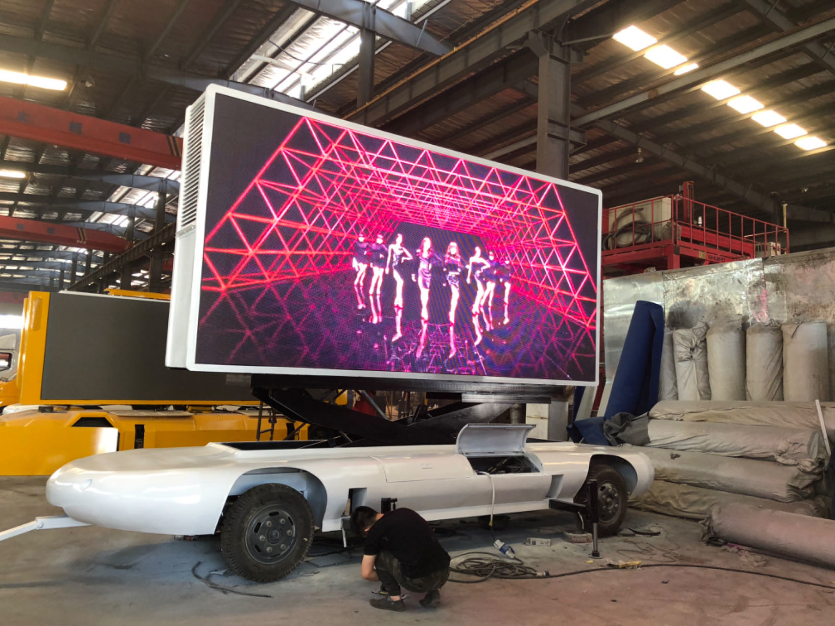 P4 P5 HD Truck Trailer Car Mobile Outdoor Advertising Led Sign Display For Mobile Store