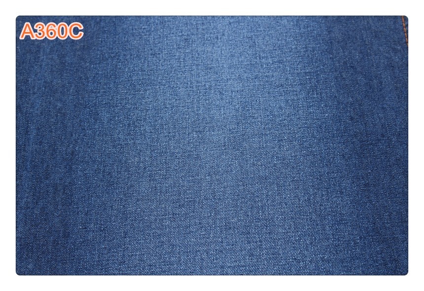 Breathable TC 62 63'' Light Blue High Stretch Denim Fabric 8.2oz Work Wearing