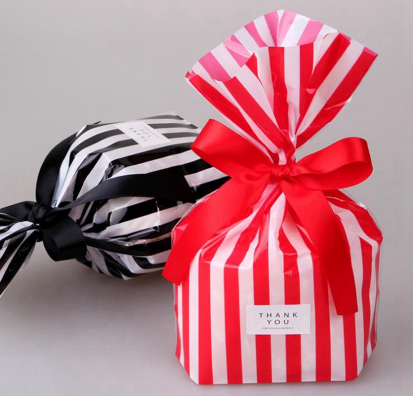 Food Grade Plastic Packaging Treat Bags , Cellophane Easter Treat Bags