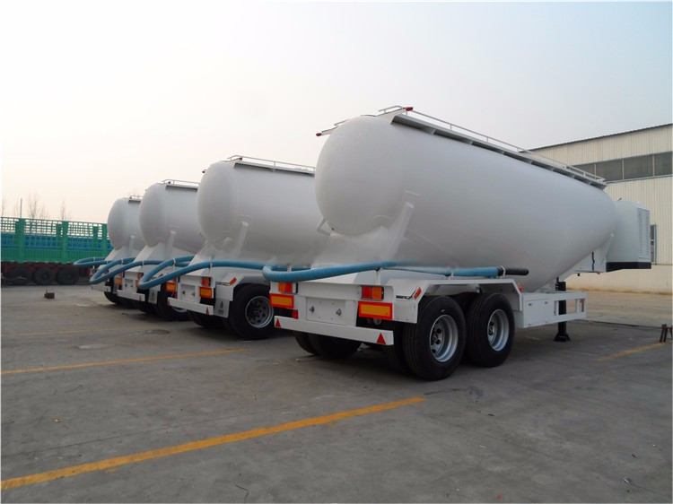 CIMC high quality steel triple sturdy axle 40ft long lasting performance with a range of tire options flatbed semi trailer