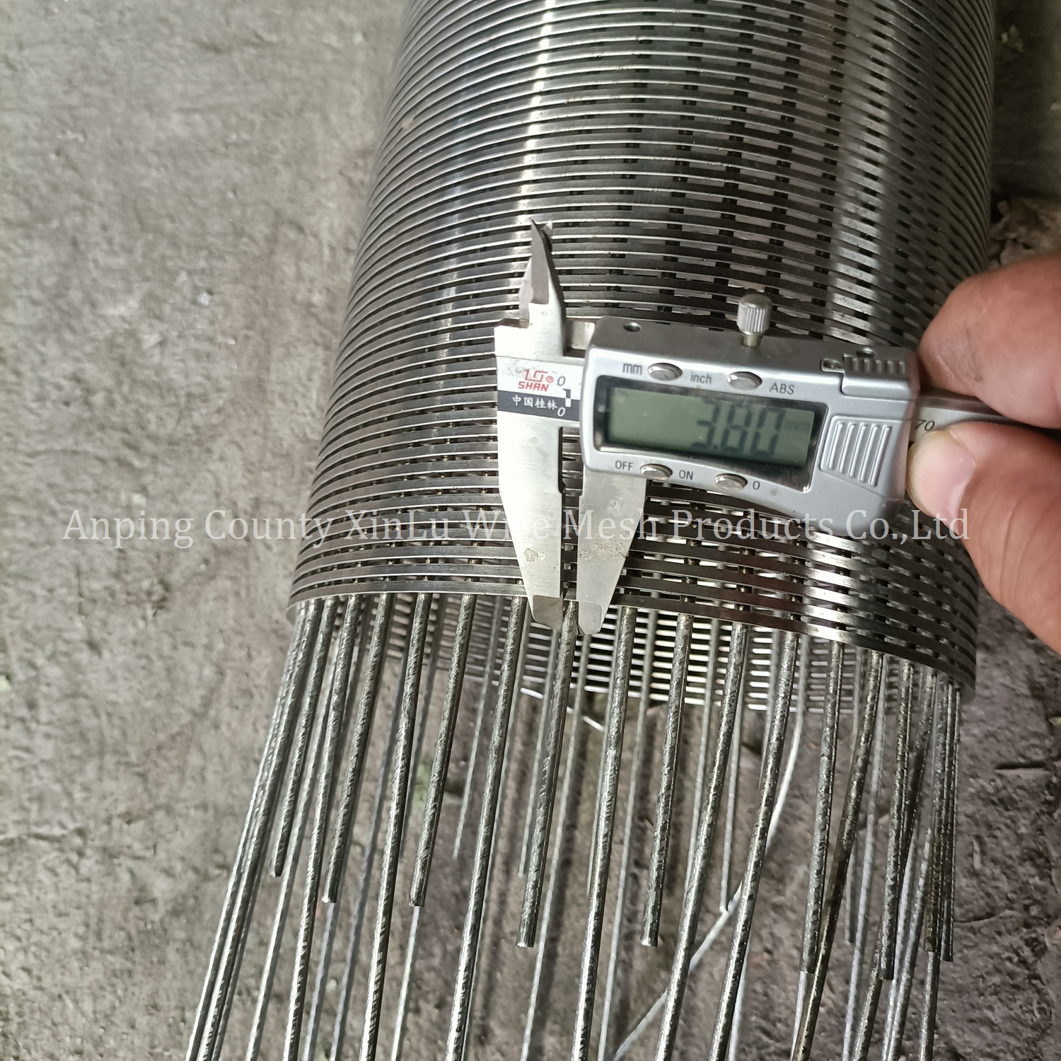 2.9m Wire Wrapped Stainless Steel Sand Control Screen Pipe for Water Well Drilling