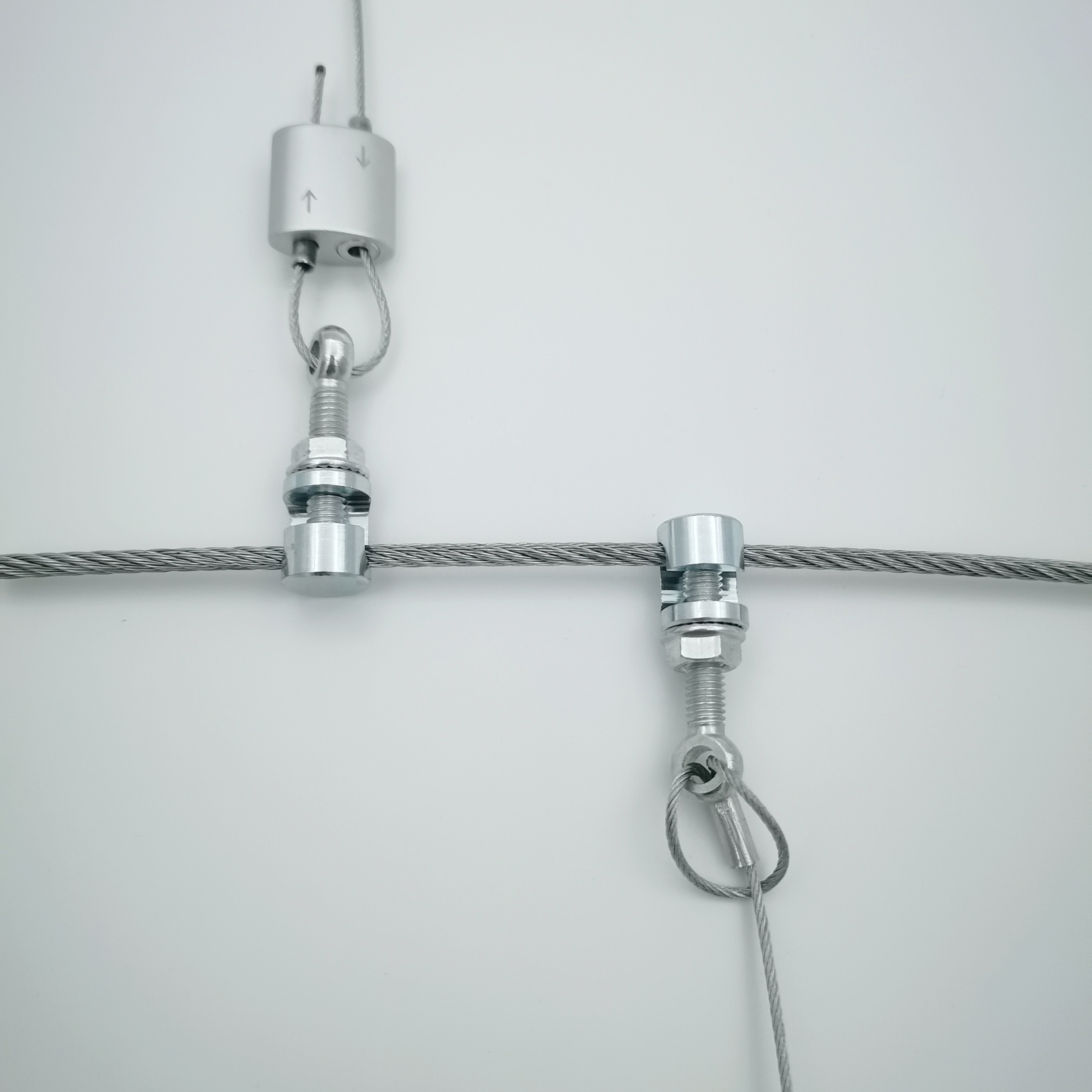 High Tensile Wire Rope Suspension Kit Adjuster Looping Cable Gripper For HVAC Ducting