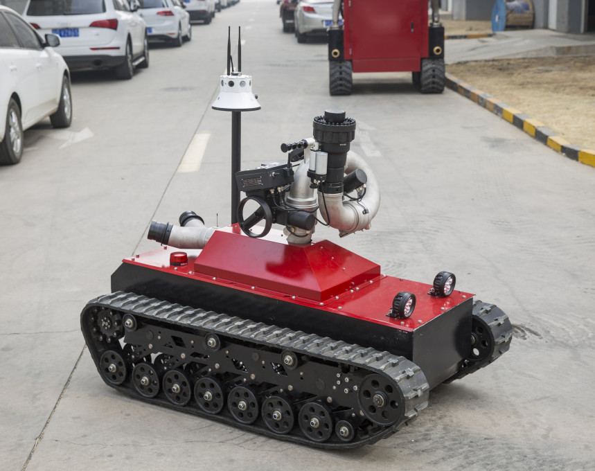 48V Fire Fighting Equipment 0-1.6m/S Speed Remote Control Fire Fighting Robot