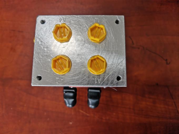 24V 3573405702 Hydraulic Control Valve Block Construction Machinery Parts