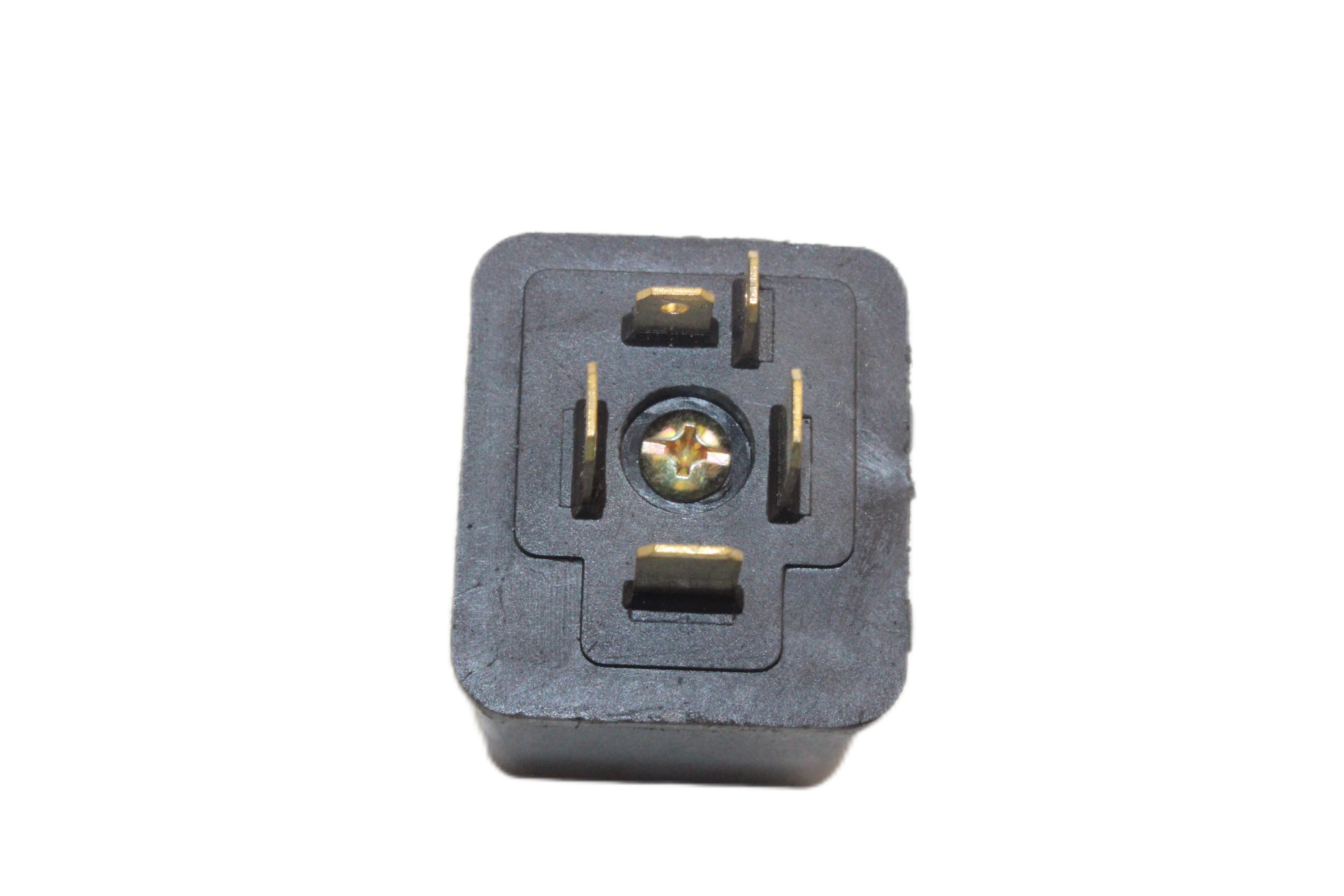 ISUZU Auto Electrical Parts 700P 4HK1 FREE Clutch Relay 8972385401