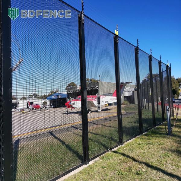 Green Black Galvanized Steel Metal Safety Perimeter Anti Climb Security Welded