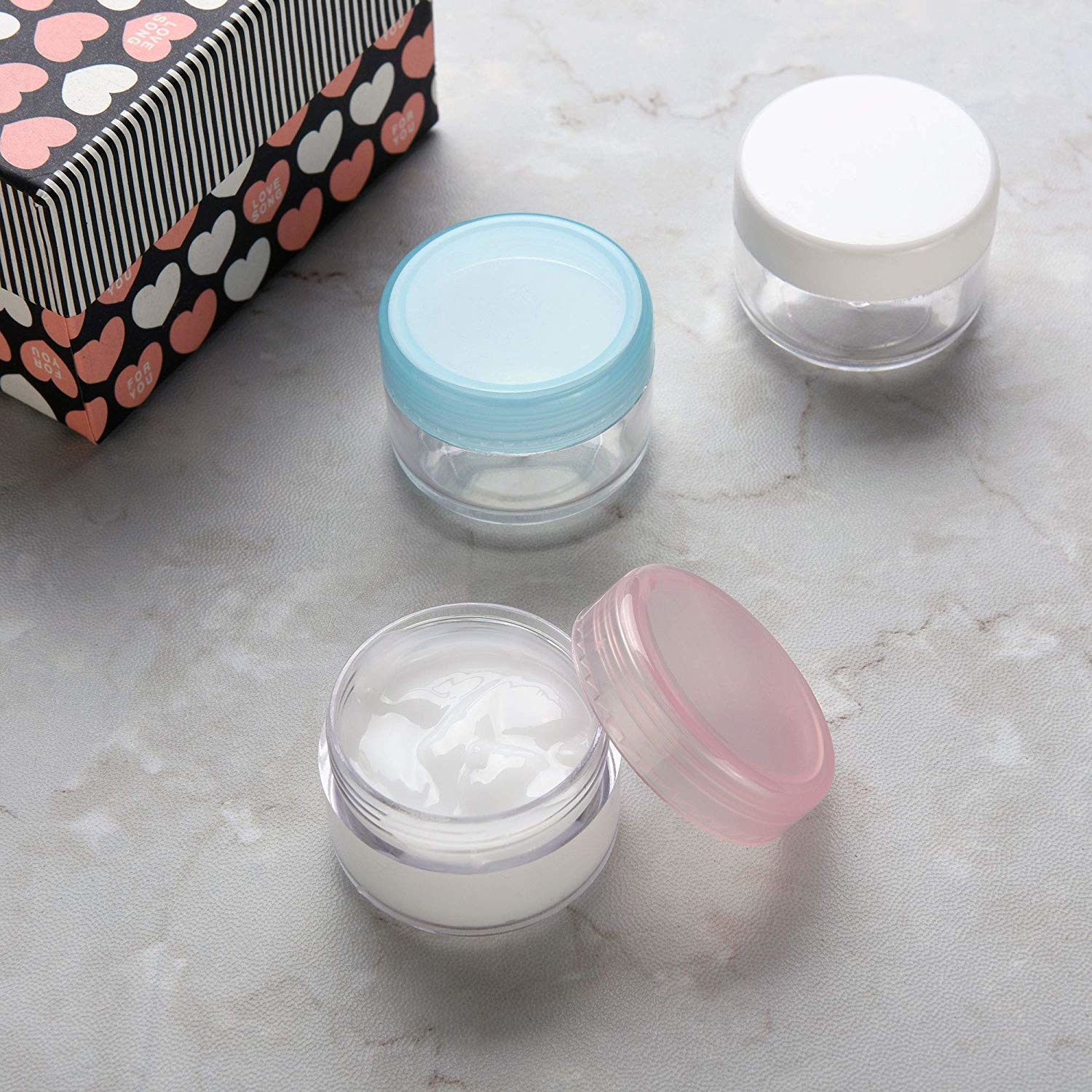 Portable Travel Empty Makeup Containers Convenient Plastic Cream Jar