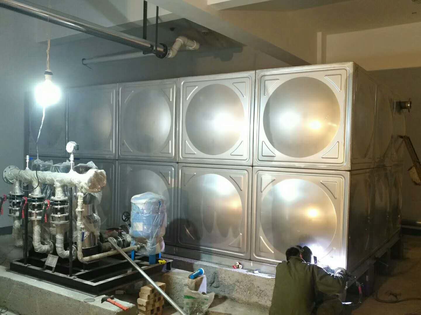 Hot Pressed 304 316 Stainless Steel Panel Tank 5000 Liter For Water Storage