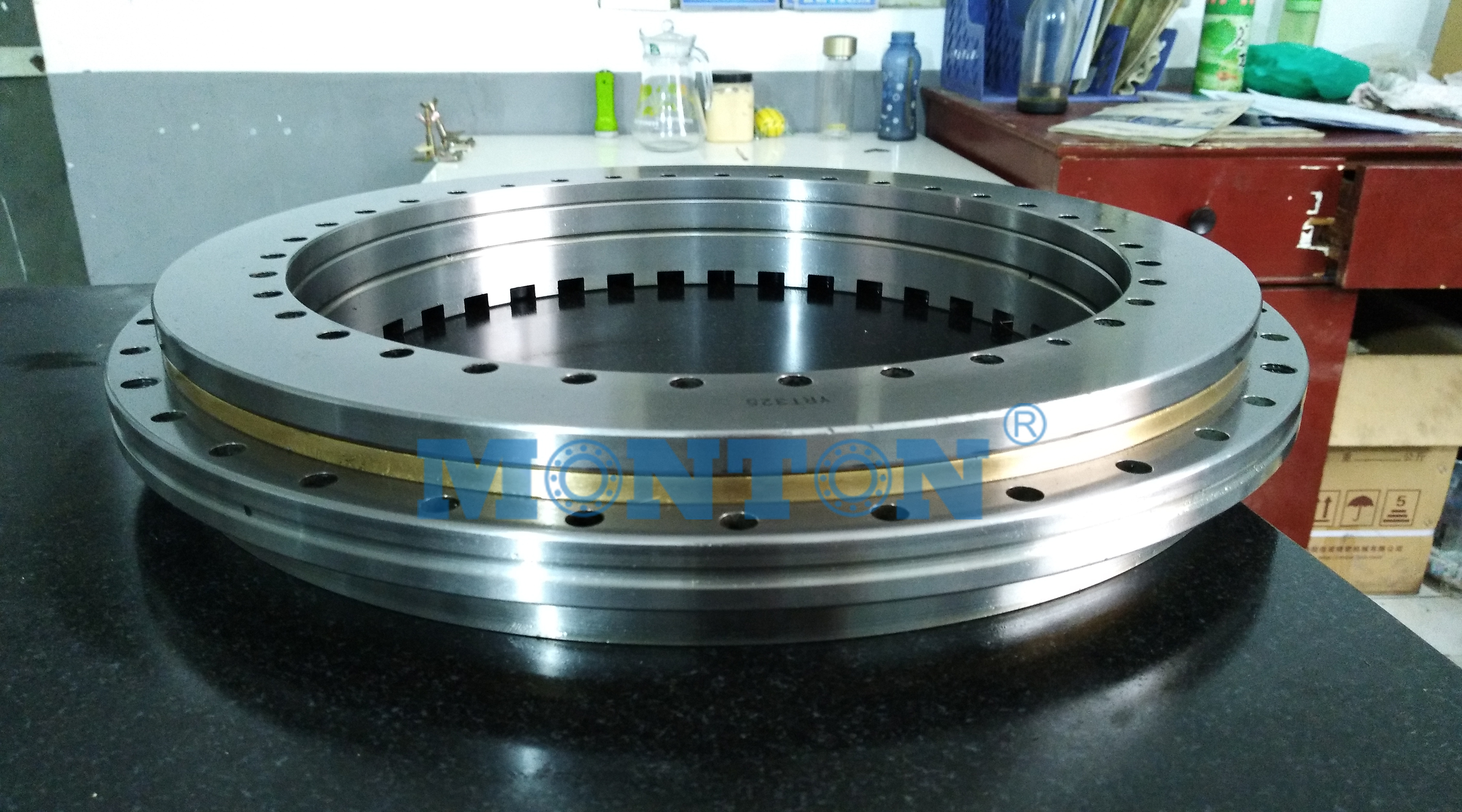 ZKLDF150 zkldf series turntable bearings factory