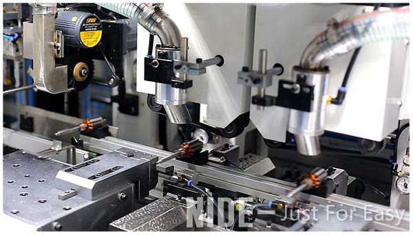 armature commutator turning machine automatically
