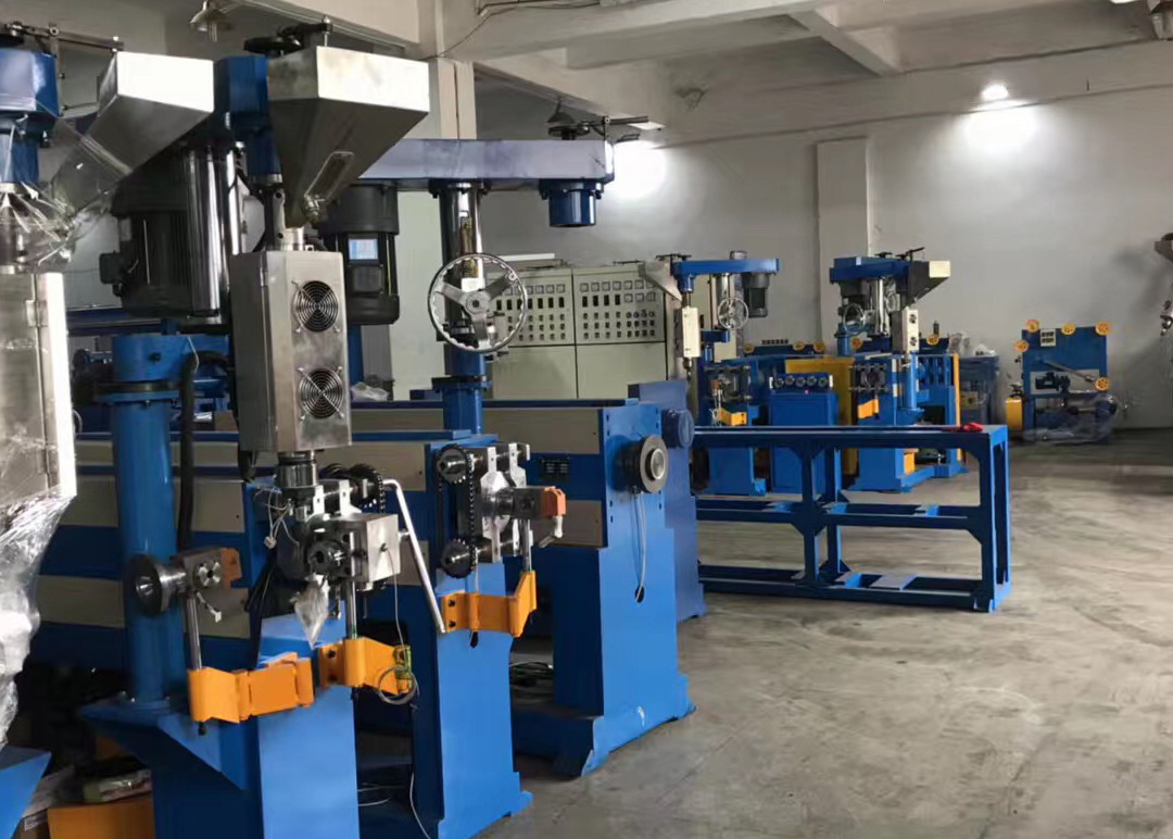 High Speed Pvc Pe Pp Wire And Cable Extrusion Machine Extruder Production Line