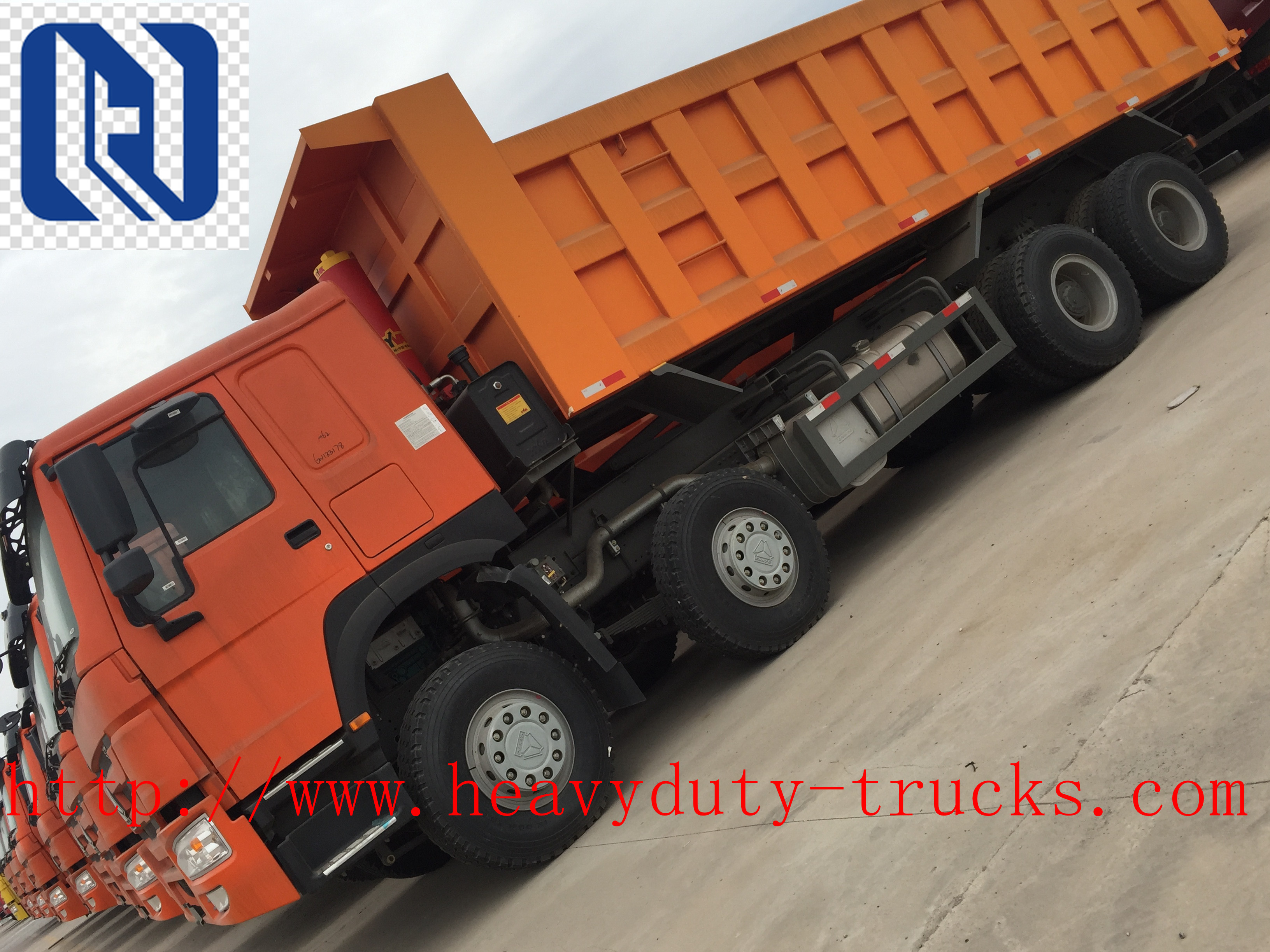 Sinotruk Hohan 6x4 Heavy Duty Dump Truck 371 Hp Multi Color Optional