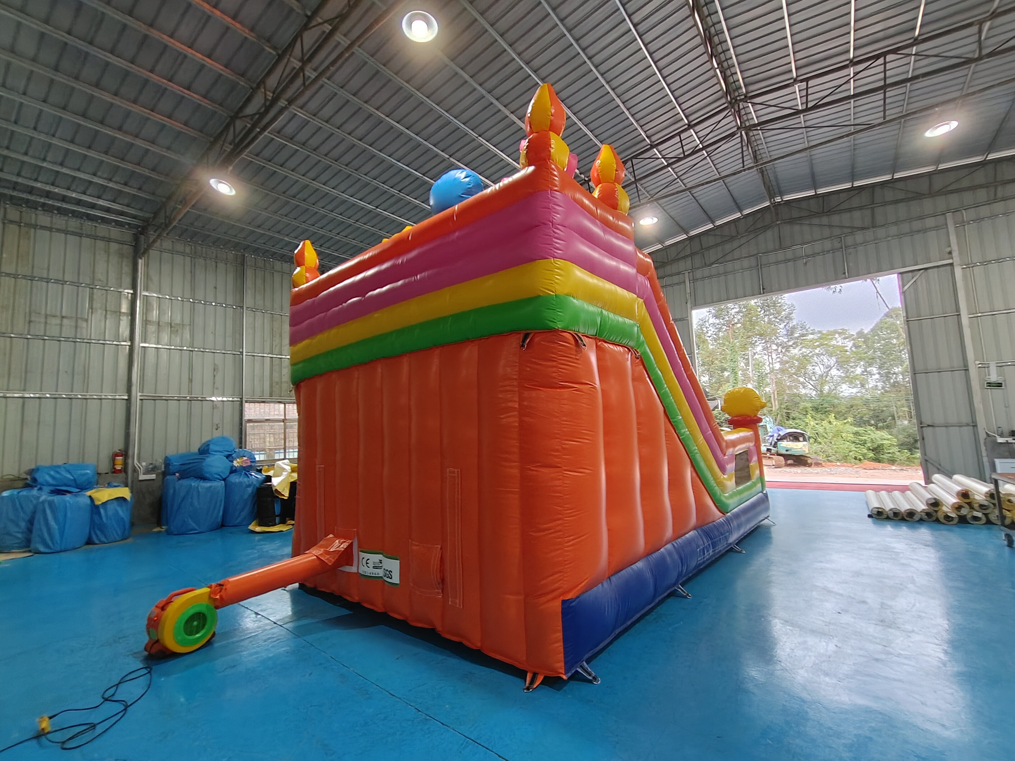 Tarpaulin Inflatable Water Slides Cartoon Themed Kids Water Jumping Castle