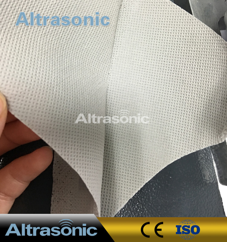 Rotatory Ultrasonic Welder For Sealing / Cutting Nylon Laminated Fabric Filtering Paper