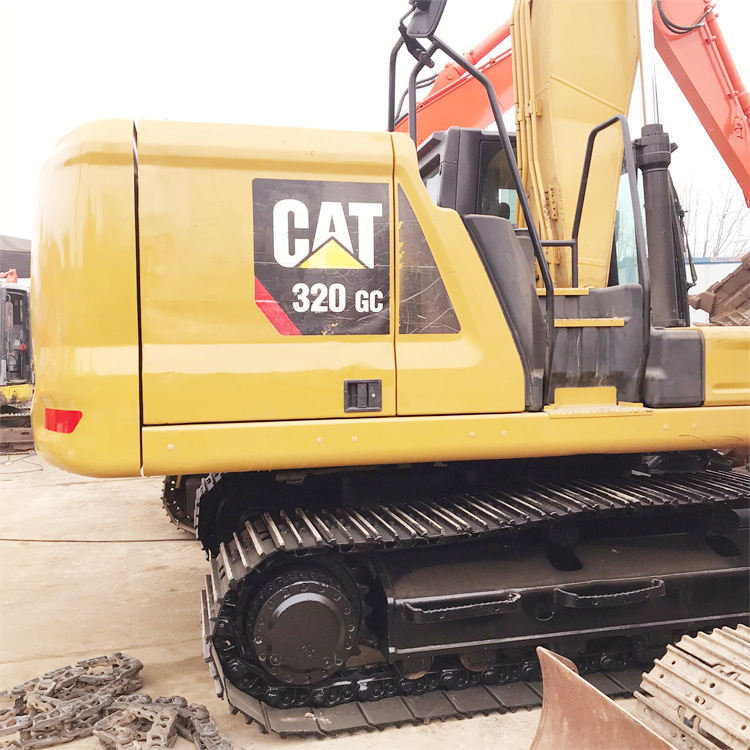 20 Ton Used CAT 320 GC Excavator with Original Hydraulic Valve in Good Condition
