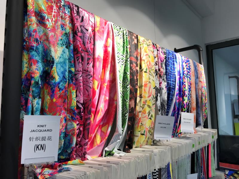 Glitter Printed Foils New York Fashion Sports Fitness Wear Fabrics