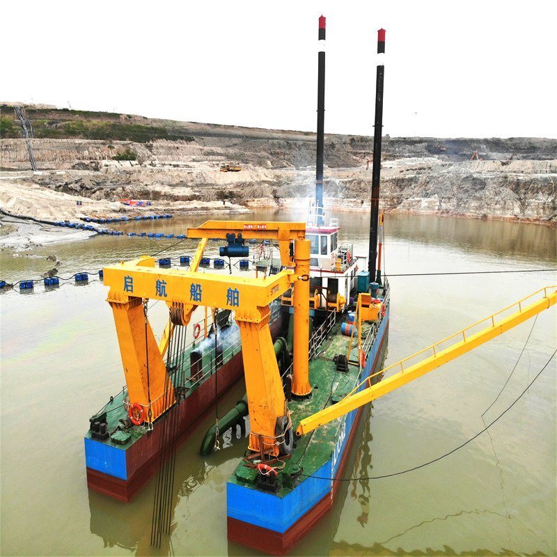 River Sand Suction Dredger with Cutter Head and Mud Pump