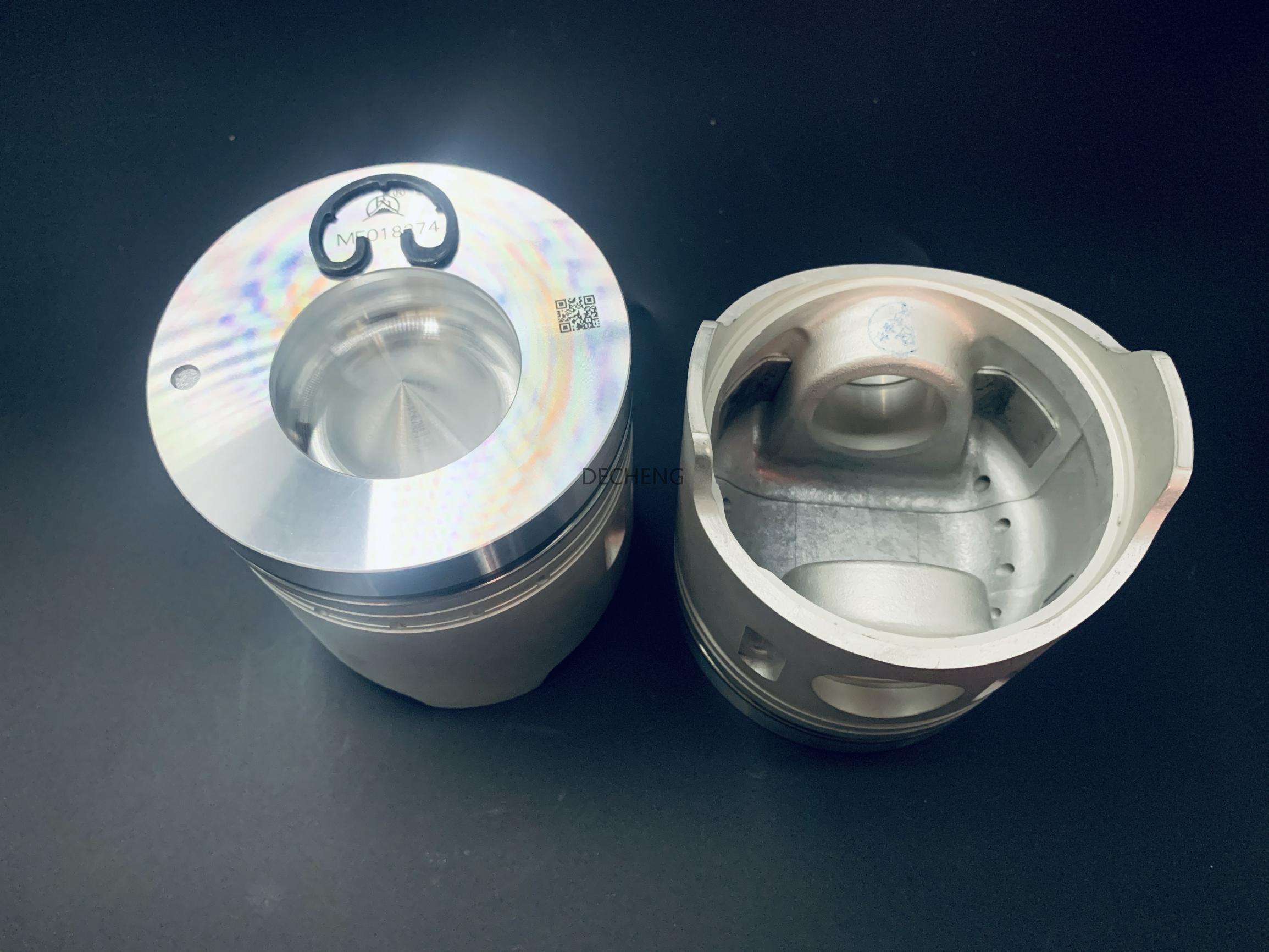 52mm Diesel Engine Piston 4D32 E307 E308 ME018274