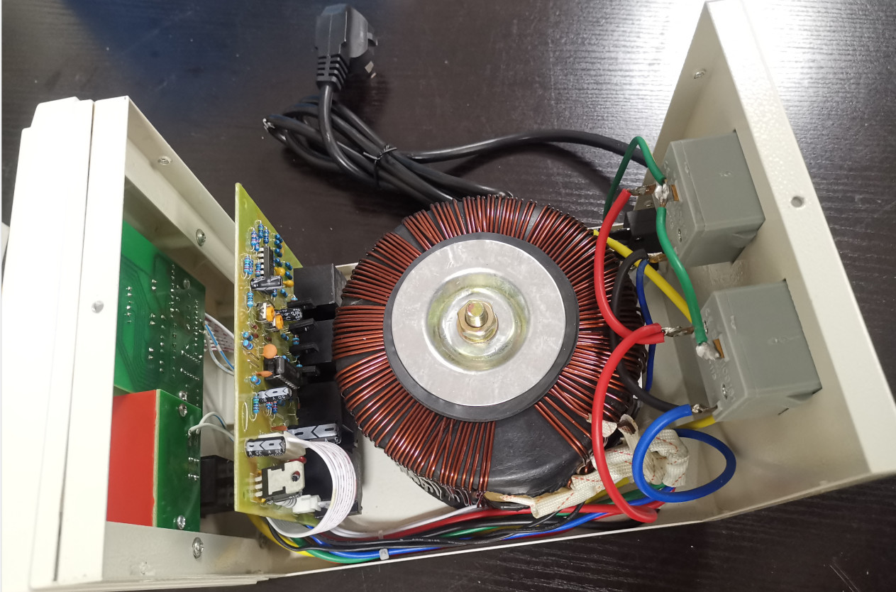 Multifunctional Voltage Regulator Stabilizer With LCD Display