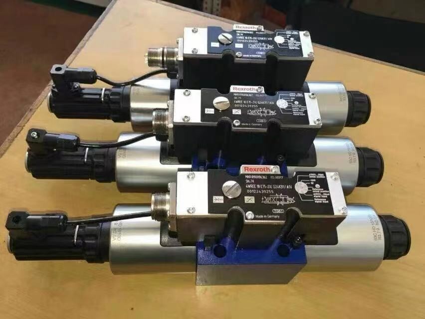 Bosch Rexroth Proportional Valve 4WRA6EA05-1X/24K4/M 4WRA6E1-07-2X/G24K4/V