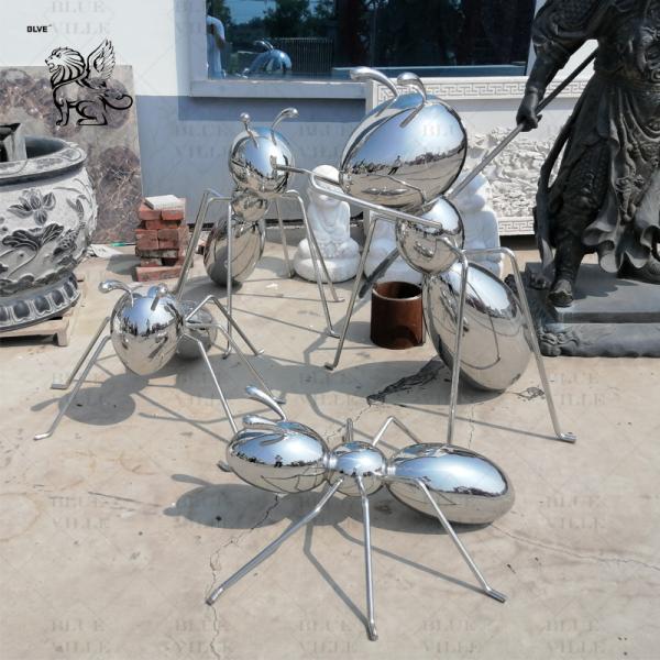 Stainless Steel Giant Ants Sculpture Mirror Metal Animal Cartoon Design Modern