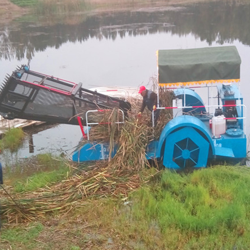 aquatic weed harvester