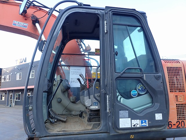 ZX135US-3 Used Digger 0.6M3 Bucket Capacity 13.5Ton Secondhand Excavator