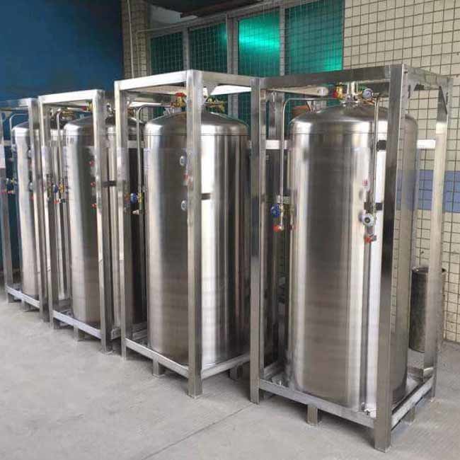 Liquid Oxygen Nitrogen Argon CO2 Storage Cryogenic Gas Cylinder 1.37 MPa