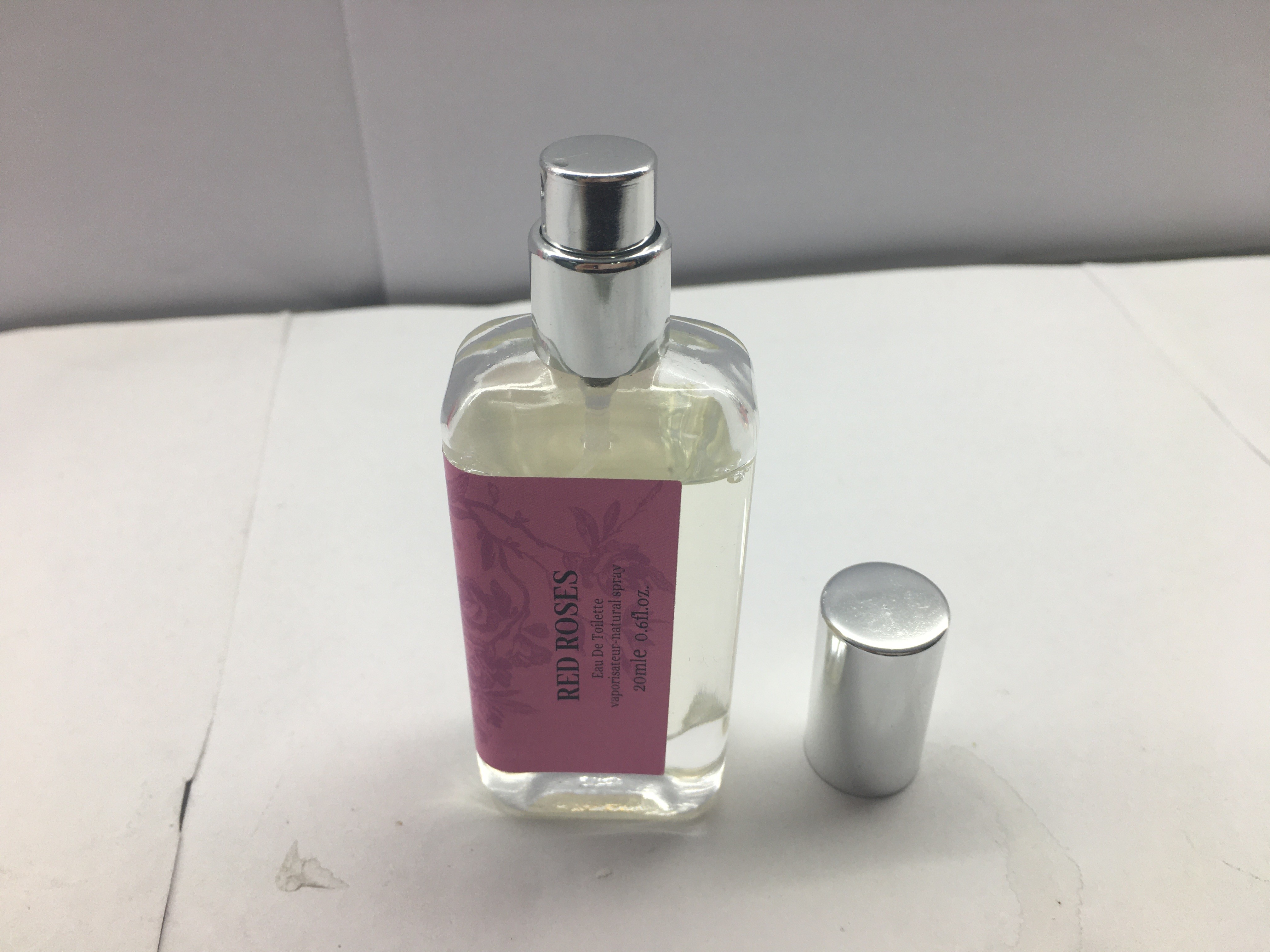 Flat Square Shape 30ml Luxury Perfume Bottles With Slim Silver Cap