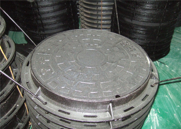 EN124 B125 Round Cast Iron Drain Covers Anti Frozen For Drainage Channel
