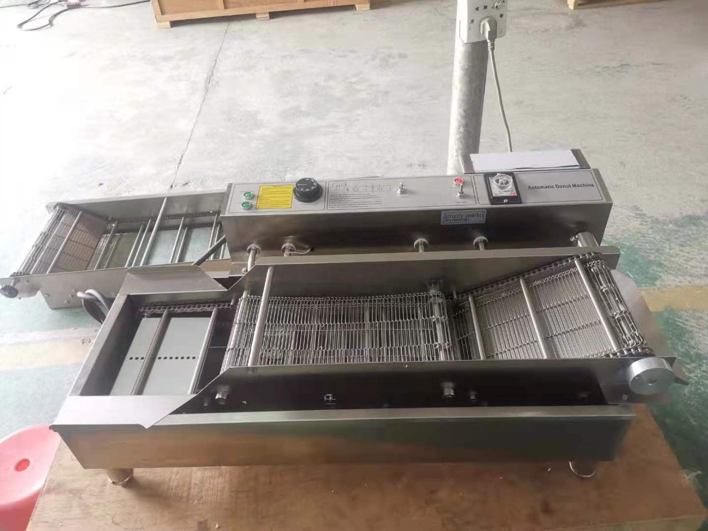 25L Deep Fryer Machine Belt Conveyor Potato Chips Making Machine