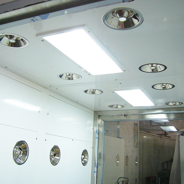 Industrial 4 Person Air Shower System Single Leaf Large Door , 22-25m/s Wind Speed