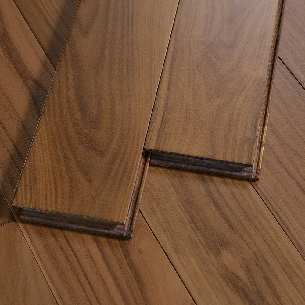 Three Layer Engineered Wood Flooring 20mm European Oak with Black Embossed Finish