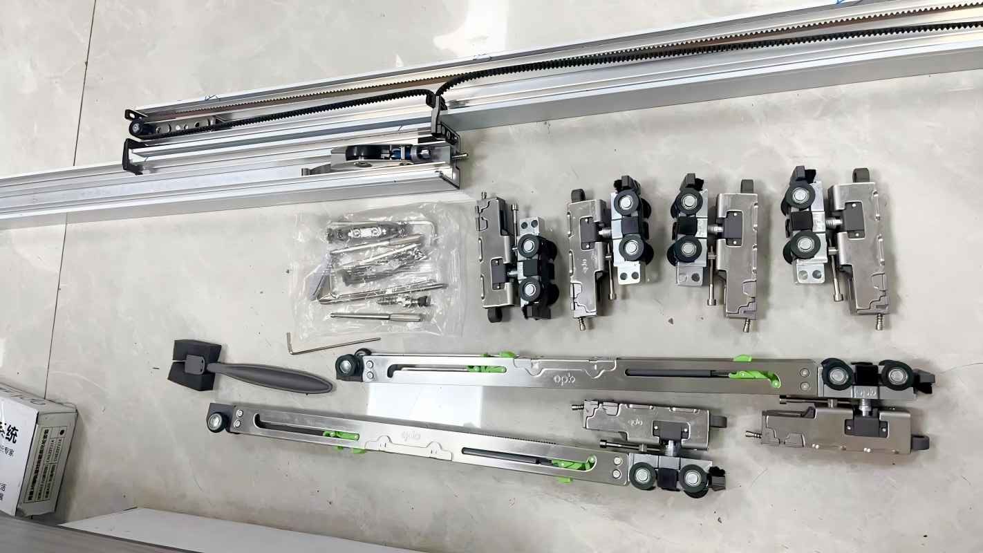 Kitchen Glass Aluminum Alloy Sliding Door Customizable Surface Finished