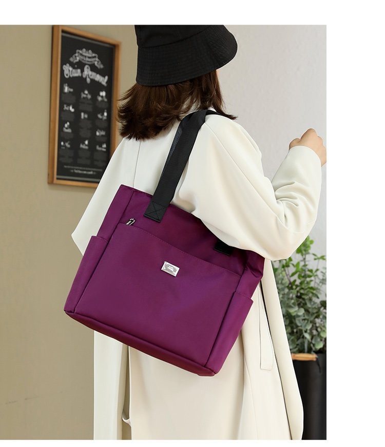 Custom Waterproof Women Hand Bags Nylon Tote Bag With Pocket And Zipper
