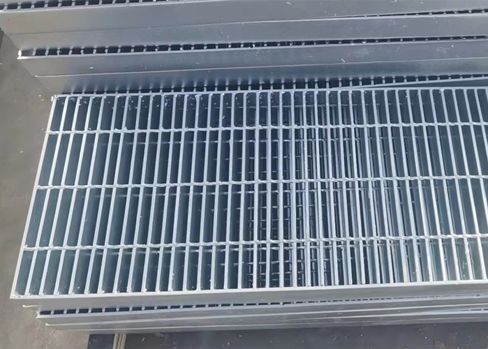 Walkway Platform Heavy Duty Steel Grating Iso9001 Standard