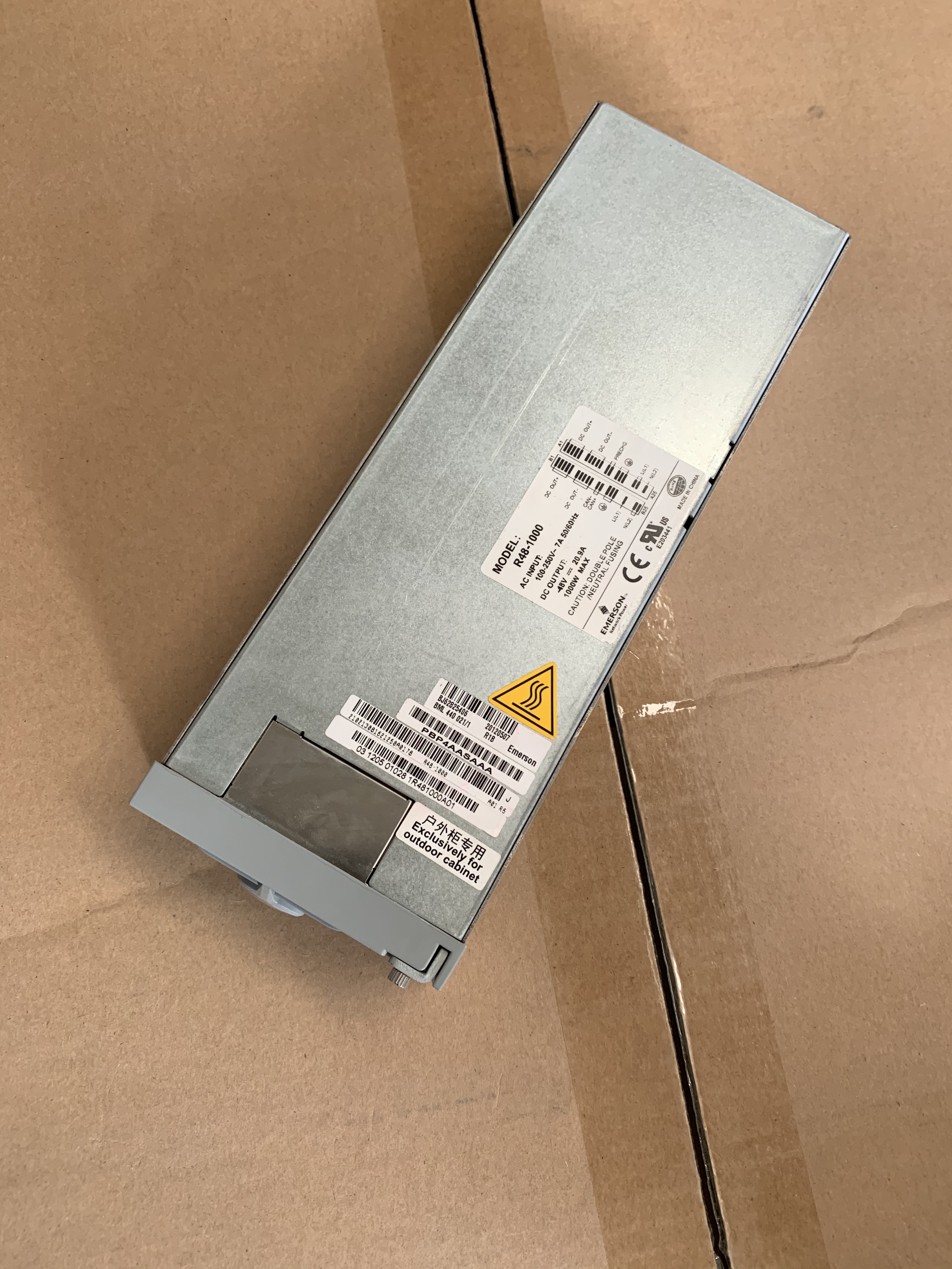Vertiv / Emerson R48-1000 48V 1000W R48-1000A Rectifier Module DC Telecom Power Supply For Netsure 212c23
