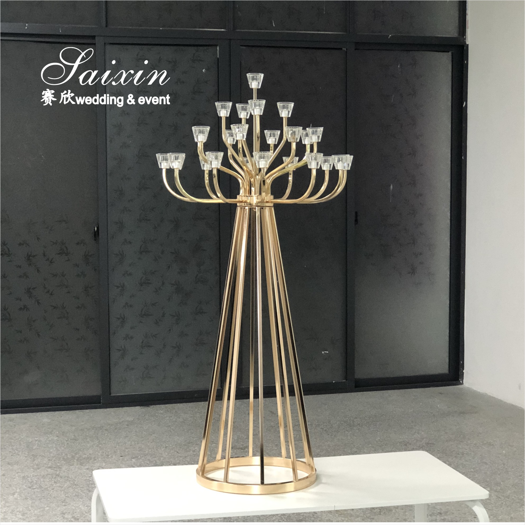 Hot Sale Tall Wedding Decoration 5 Arms Clear Wedding Crystal Centerpiece Candelabra