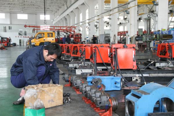 Hydraulic Exploration Drilling Rig Hydraulic Fed For Water Discharge Tunnel