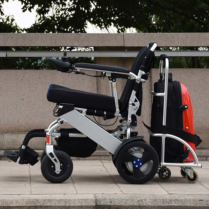 Lithium Ion ISO13485 125KG Foldable Electric Wheelchair