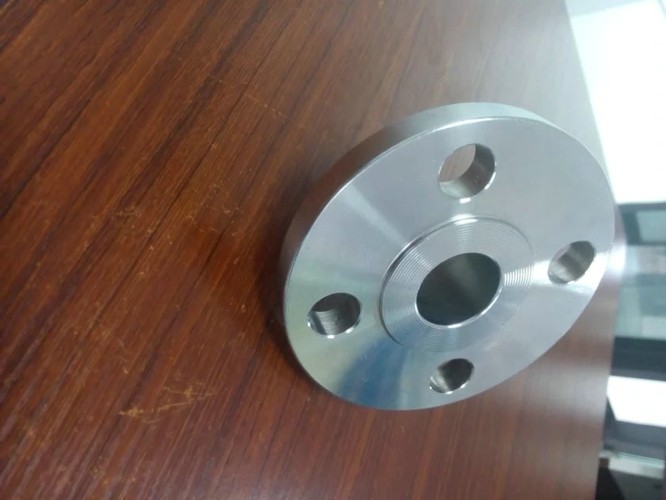 ASME B16.5 Forged Stainless Steel 1.4404 316 L Blind Pipe Flanges Stainless Steel Material