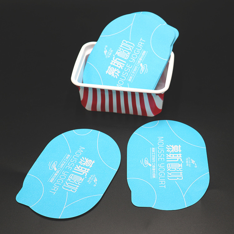 Square Embossing Yogurt Pot Lids Pearlized Bopp Film Recyclable Container Cover
