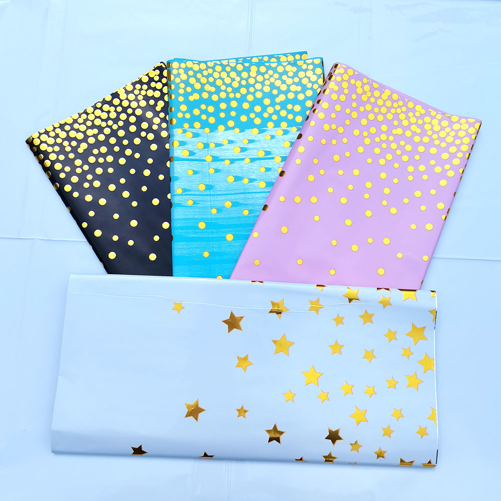 Luxury Design PVC Plastic Tablecloth 137x274cm For Restaurant