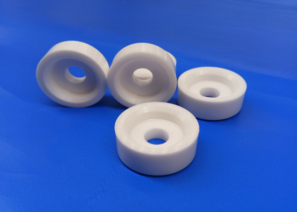1 Inch Zirconia Square Ceramic Thermal Insulation Standoffs And Spacers For Heat Shield