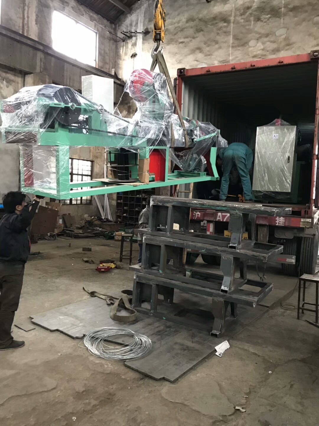 High speed Razor Barbed Wire Mesh Machine /Barbed Wire Machine