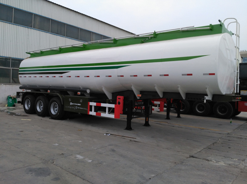 3 AXLES 12 WHEELS FUEL TANKER TRAILER 50000 LITERS