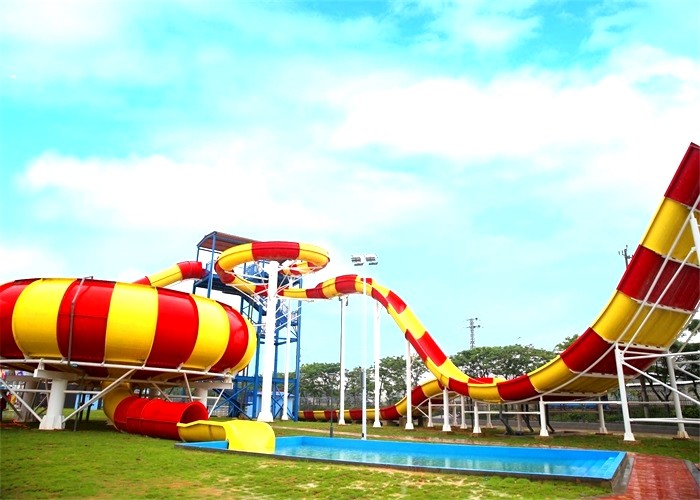 Aqua Park Custom Super Boomerang Water Slides For 1080 Riders