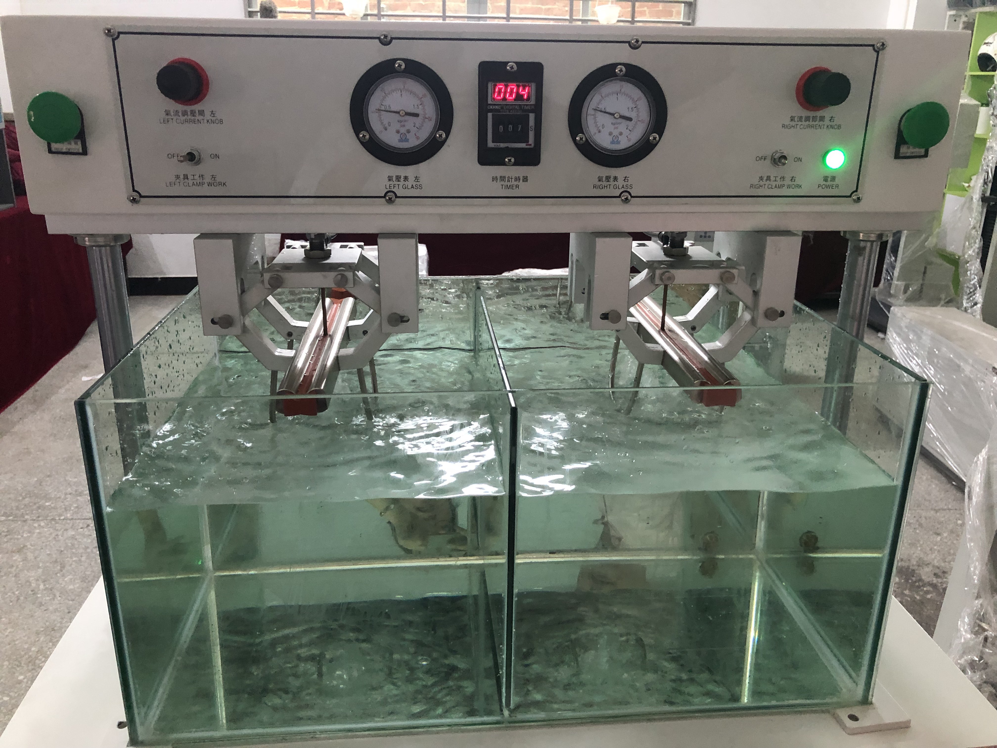 SATRA TM77 Finished Shoes Dynamic Flexing And Waterproof Testing Machine