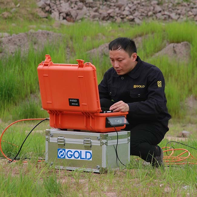 Multi Channels Seismic Instruments Flexible Versatile High Accuracy